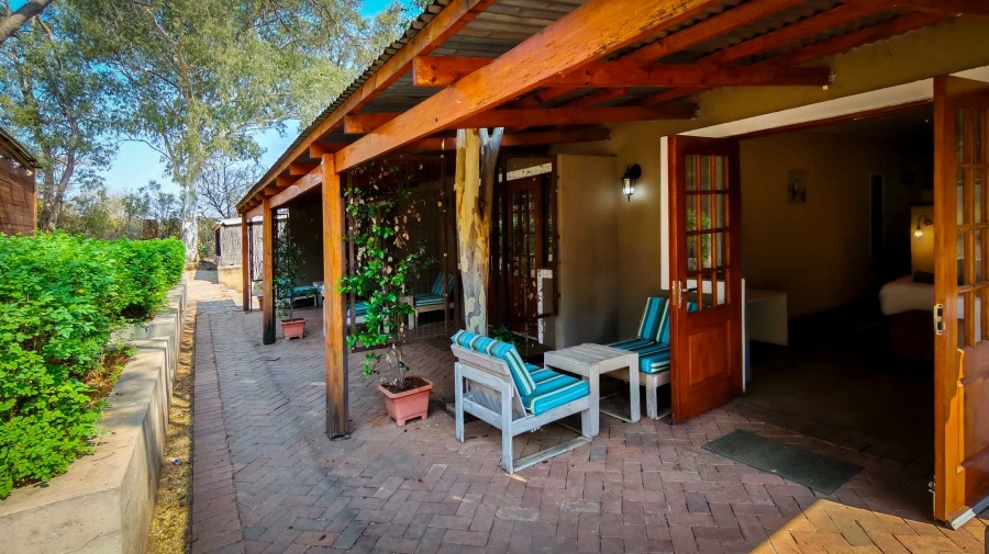 10 Bedroom Property for Sale in Hartbeespoort Rural North West